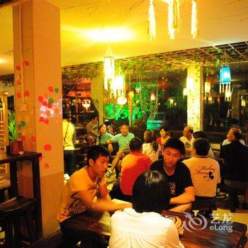 韶关丹霞山欢乐丹霞行酒店提供图片