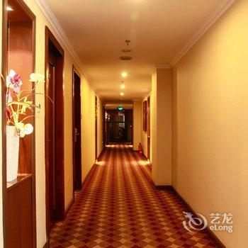 龙门假日酒店(哈尔滨火车站中央大街店)(原龙门客栈)酒店提供图片