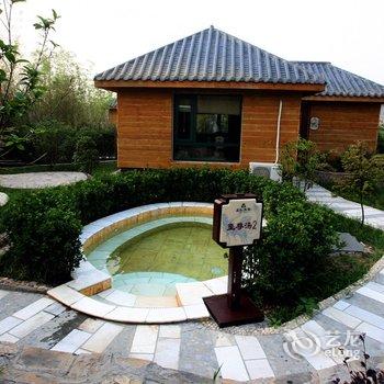 南召莲花温泉国际旅游度假区小木屋酒店酒店提供图片