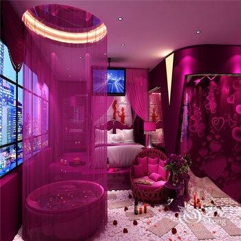 天津万爱情侣主题酒店小白楼店