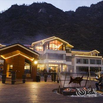 松潘黄龙金凤假日山庄酒店提供图片