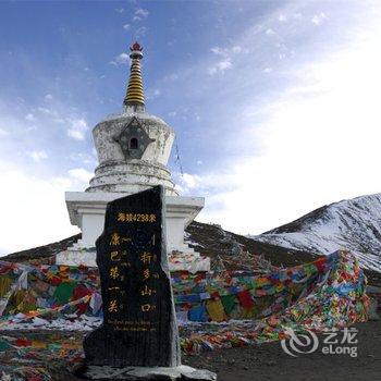 康定新都桥折多山驿站酒店提供图片