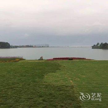 峨眉山H酒店(灵秀温泉店)酒店提供图片