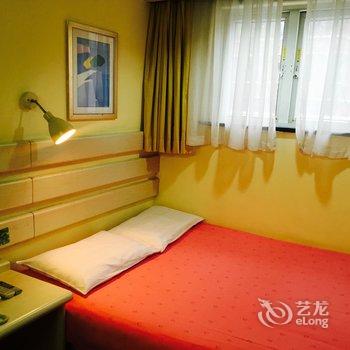 如家快捷酒店(上海鲁迅公园虹口足球场店)酒店提供图片