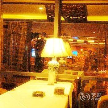 西昌18度假日酒店酒店提供图片