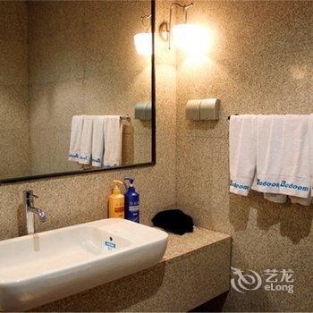 拜登公寓(黄岛第一海水浴场店)酒店提供图片