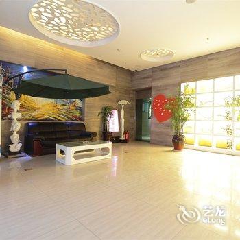 辉县市华隆丽都风尚酒店酒店提供图片