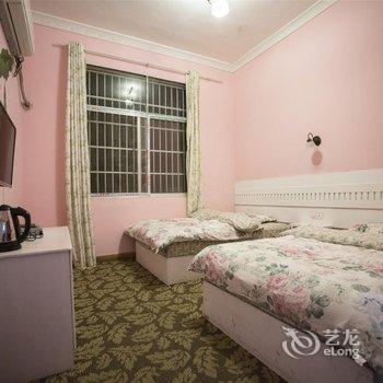 凤凰百花园临江主题客栈酒店提供图片