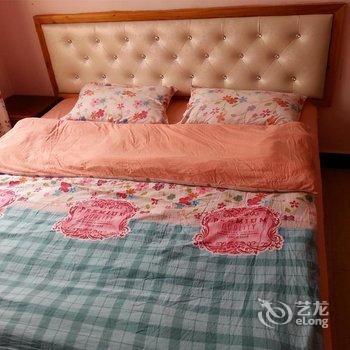 凤凰百花园临江主题客栈酒店提供图片