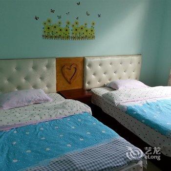 凤凰百花园临江主题客栈酒店提供图片