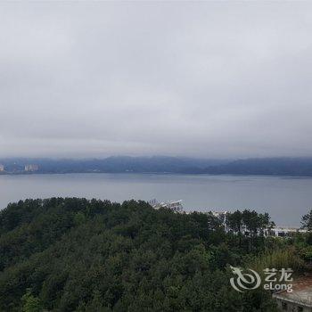 黄山斯维登度假公寓(绿地太平湖店)酒店提供图片