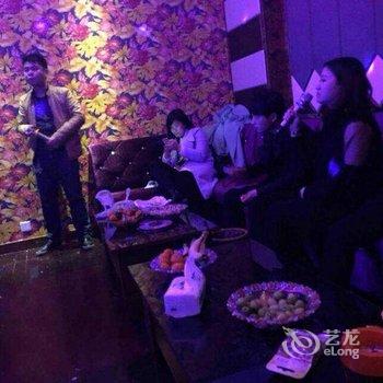 荆州紫荆花园聚会别墅轰趴酒店提供图片