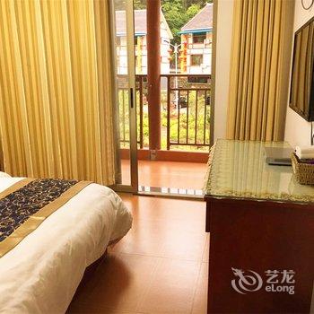 铜仁梵净山金山角渡假山庄酒店提供图片