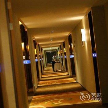 天津滨海圣光皇冠假日酒店酒店提供图片