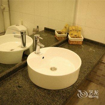 秦皇岛赢岛·海屿花园客栈(原逅(Hold)海青年旅馆)酒店提供图片