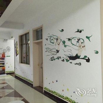 敦煌王家大院青年客栈酒店提供图片