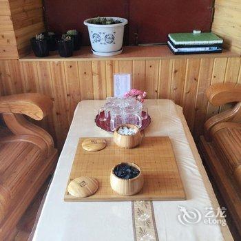 稻城藏巴拉客栈酒店提供图片