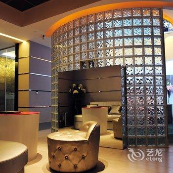 深圳六星汽车宾馆酒店提供图片