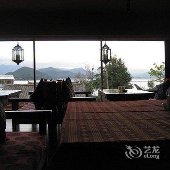 丽江泸沽湖娜鲁湾客栈(大洛水店)酒店提供图片