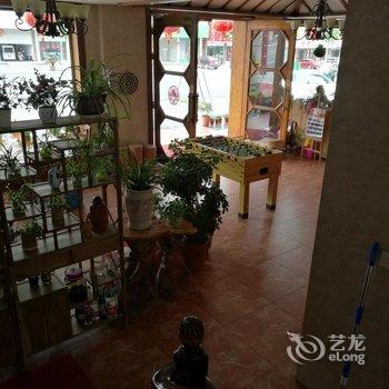 横店洛家彼岸花开主题客栈酒店提供图片