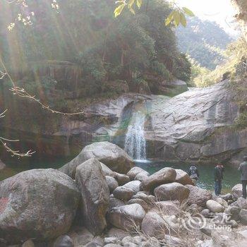 中瑞华艺大酒店(黄山景区换乘中心店)酒店提供图片