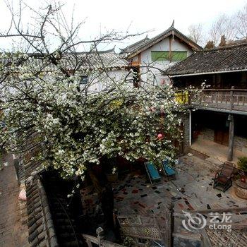 丽江在路上红楼精品驿栈(原丽江在路上国际青年旅舍)酒店提供图片