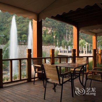 灵寿五岳溪谷鸟巢酒店提供图片