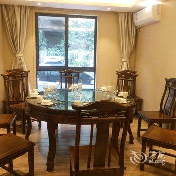 成都城市绿岛酒店(宽窄巷子店)酒店提供图片