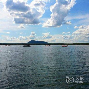 五大连池风景区白龙湖露营旅游基地酒店提供图片