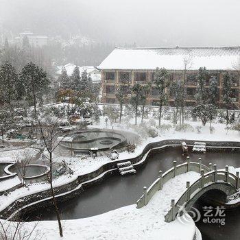 峨眉山七里坪华生温泉酒店酒店提供图片