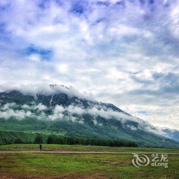 布尔津禾木景区禾木回转山庄酒店提供图片