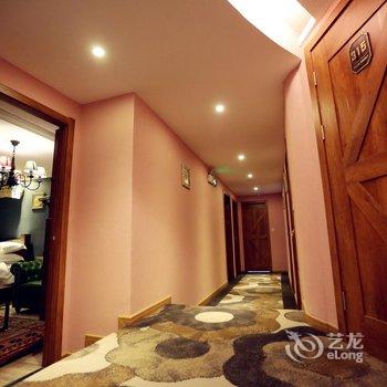 扬州朋克芭蕾轻旅行酒店(东关街何园店)酒店提供图片