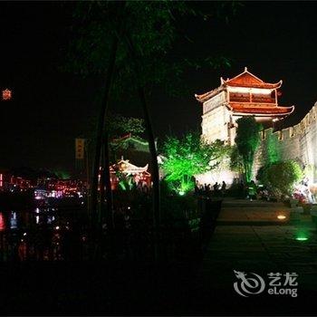 凤凰古韵宾馆酒店提供图片
