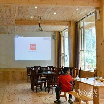 峨眉山继祥居酒店提供图片