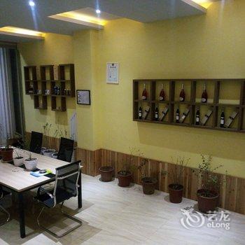 凉山优品之家酒店提供图片