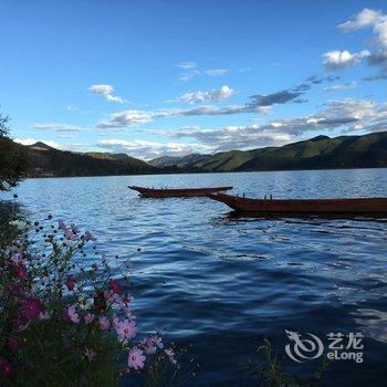 丽江泸沽湖彼岸花楼客栈酒店提供图片