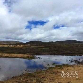 稻城迷藏客栈酒店提供图片