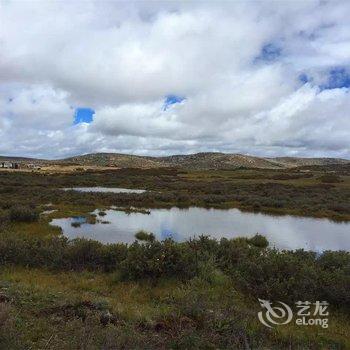 稻城迷藏客栈酒店提供图片