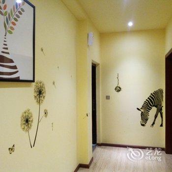 凉山优品之家酒店提供图片