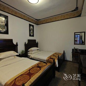 凤凰木子堂之镇竿会馆酒店提供图片