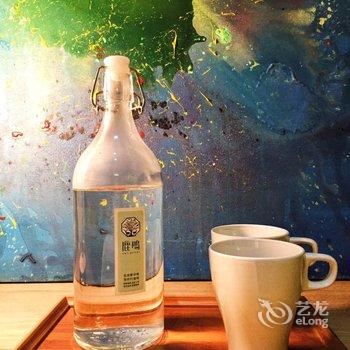 鹿鸣江景艺术酒店(重庆观音桥鎏嘉码头店)酒店提供图片