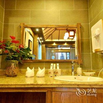99连锁酒店(丽江水岸名阁店)酒店提供图片
