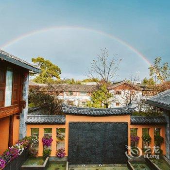 丽江瓦蓝旅居格调客栈酒店提供图片