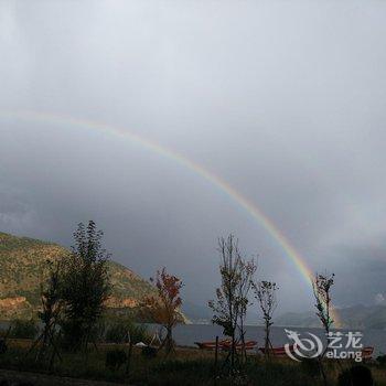 泸沽湖清蓝海客栈酒店提供图片