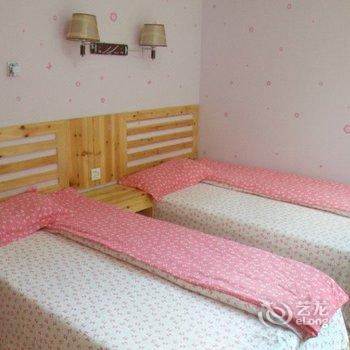 凤凰金三角客栈酒店提供图片