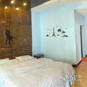 凤凰金三角客栈酒店提供图片