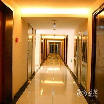 西安钟楼回民街游天下酒店公寓酒店提供图片