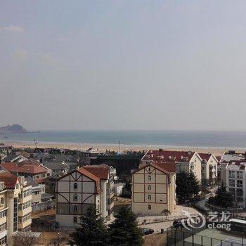 青岛石老人浴场三居室温馨家庭公寓（原石老人温馨家园家庭公寓）酒店提供图片