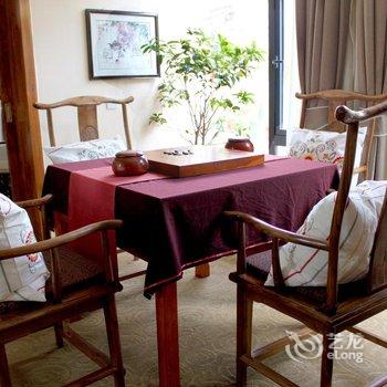 拉萨格桑花香水岸酒店酒店提供图片