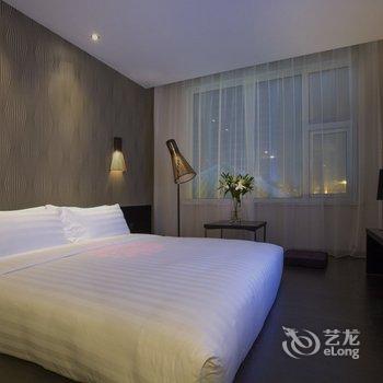 桔子酒店·精选(上海虹桥机场百佛园店)酒店提供图片